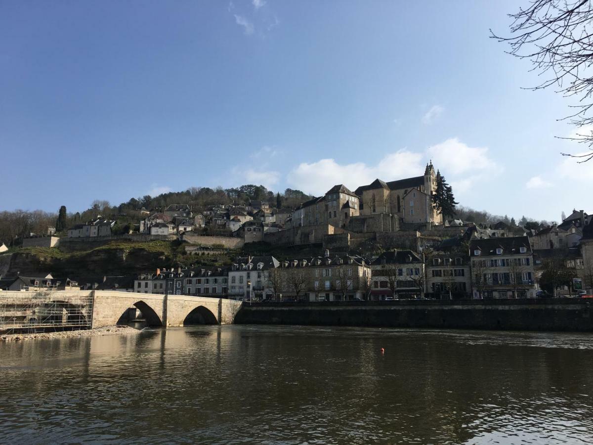 Les Maisons Du Perigord Terrasson Екстериор снимка