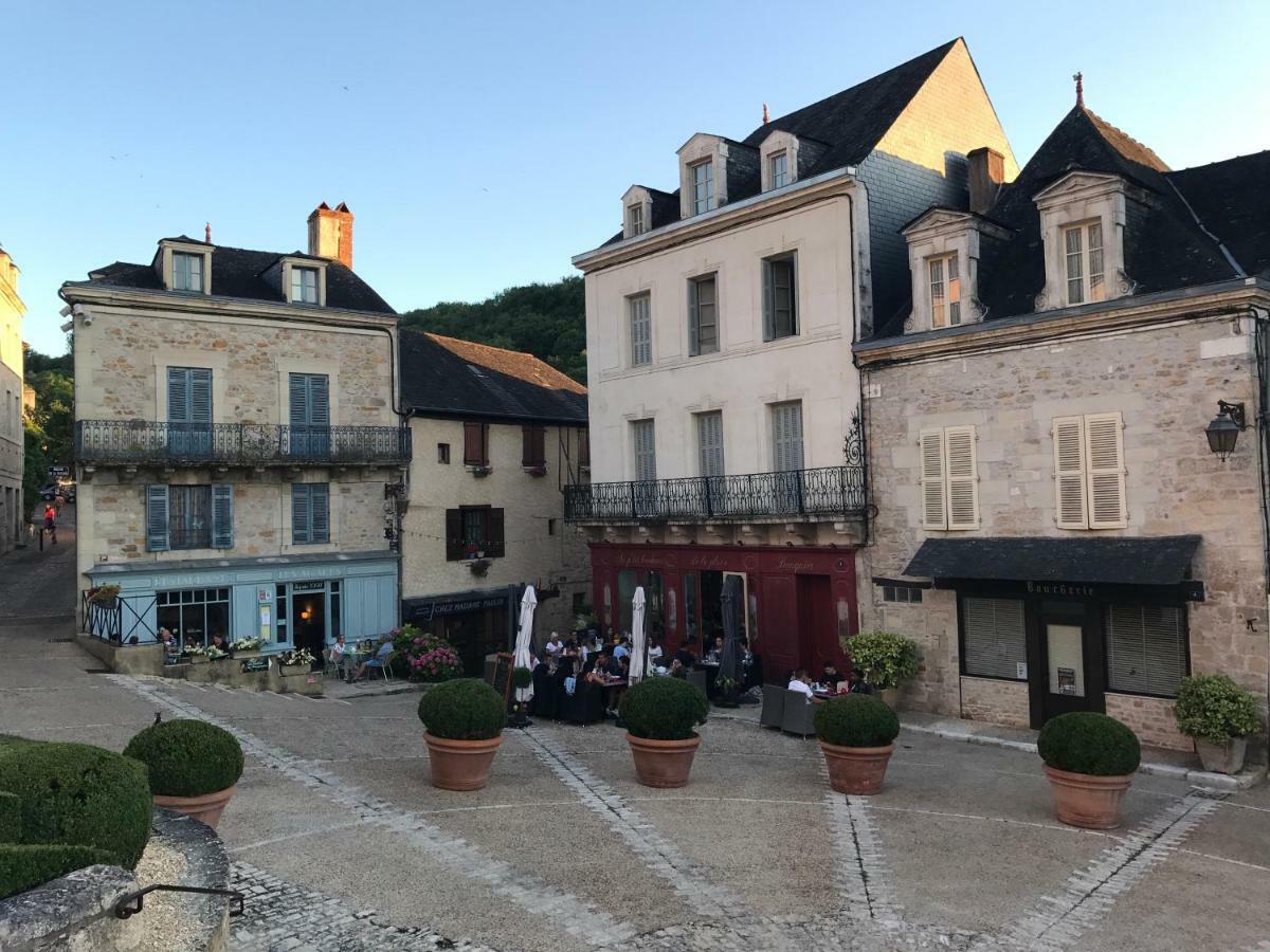 Les Maisons Du Perigord Terrasson Екстериор снимка